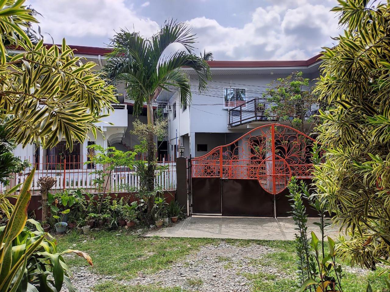 Riverside At Aninuan Accommodation And Food Puerto Galera Exterior foto